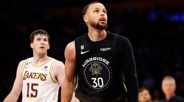 以边路找突 以边路找突